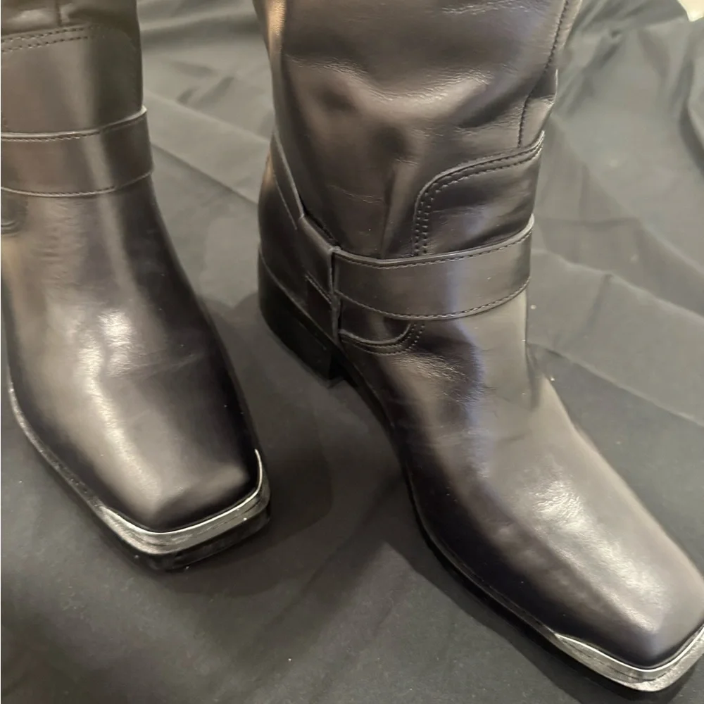 Dolce VitaBlack Leather Women's Boots